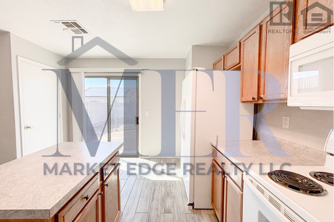 Building Photo - 3Bed/2Bath Home in Casa Grande! $399 MOVE-...