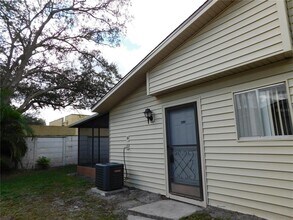 Building Photo - 1118 Spring Meadow Dr