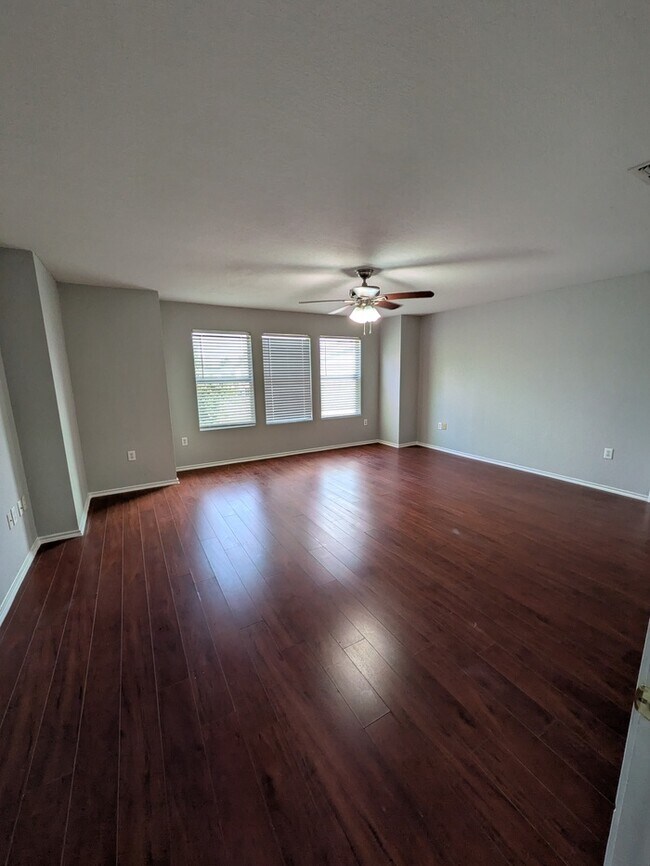 Building Photo - 6130 Wisteria Hill