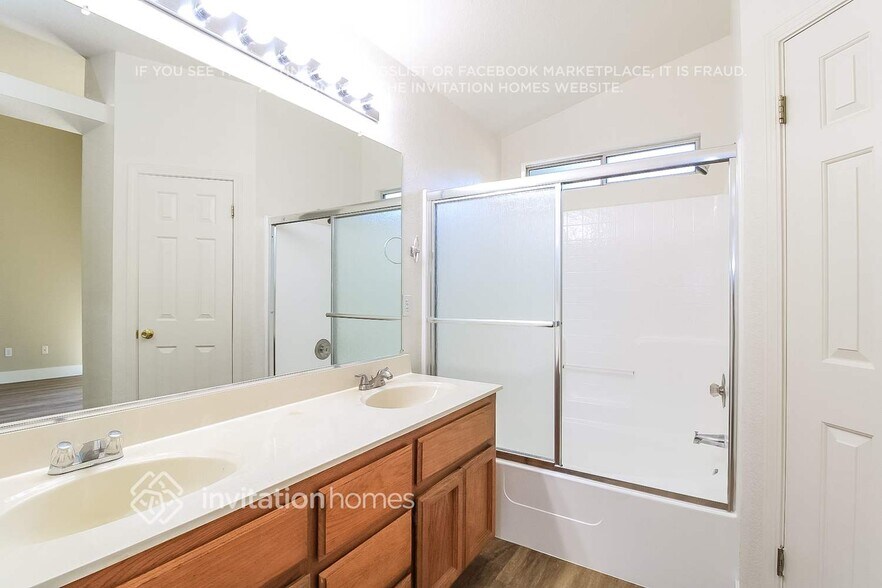 Building Photo - 1910 Rapid Falls Dr