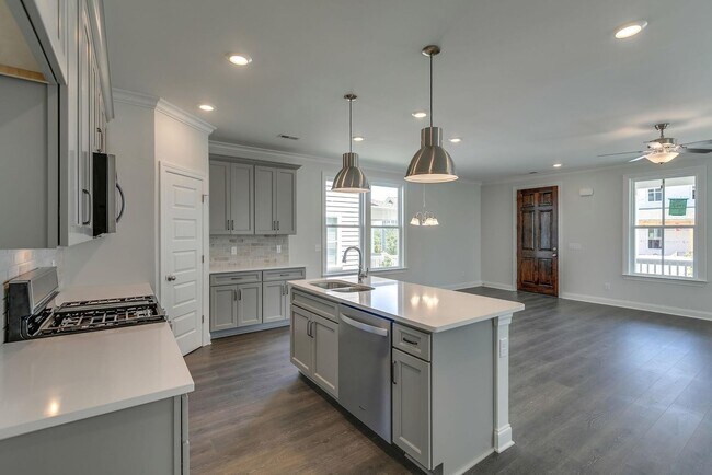 Building Photo - Welcome to your dream home in desirable Tollgate Village!