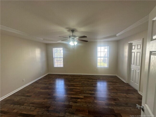 Building Photo - 5724 Crepe Myrtle Dr