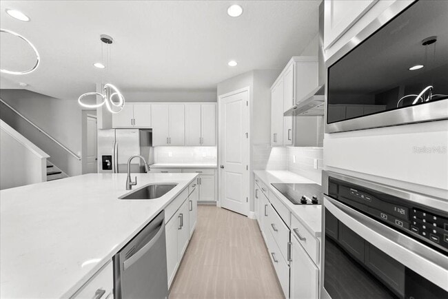 Building Photo - 19105 Planetree St