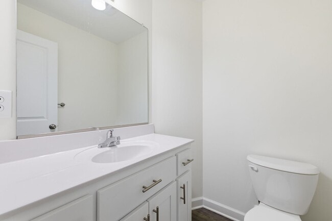 Building Photo - 12617 James River Dr