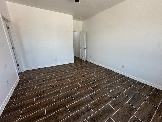 Building Photo - 612 Hesse Dr