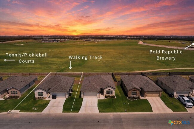 Building Photo - 1257 Aurora Grv Bnd
