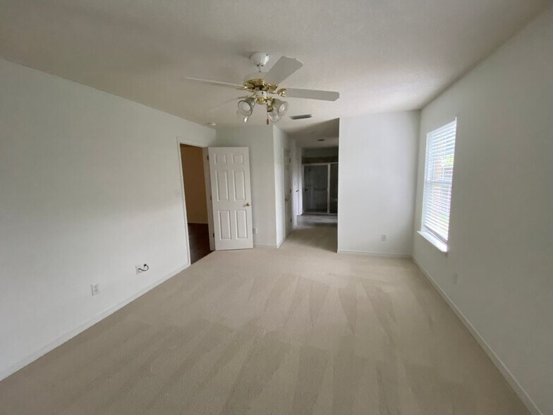 Building Photo - 11892 Yellowhammer Ct