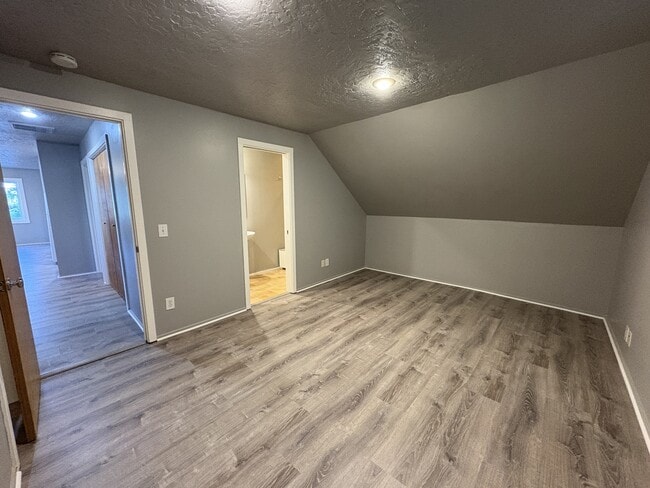 Building Photo - 1275 SW College St