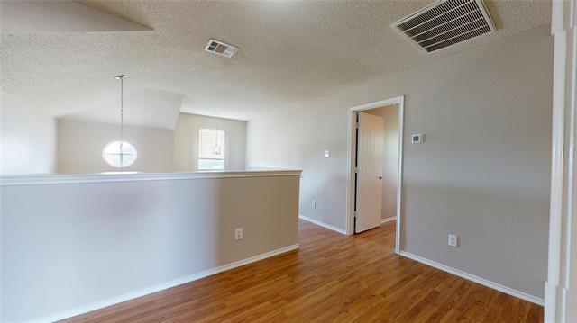 Building Photo - 9960 Thomas Jefferson Dr