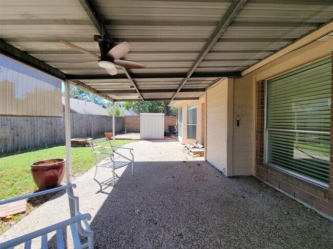 Building Photo - 5810 Forest Land Dr