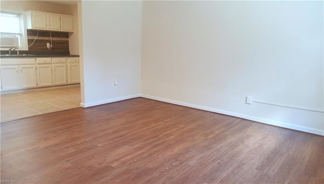 Building Photo - 8562 Guinea Rd