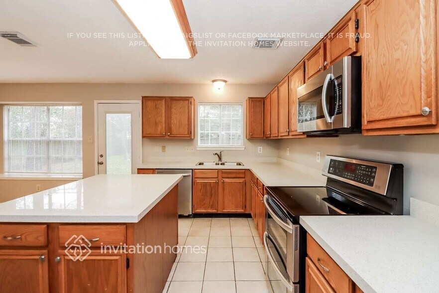 Building Photo - 22230 Singleleaf Ln
