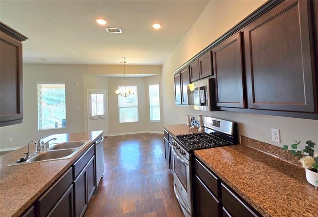 Building Photo - 20515 White Lilac Trail