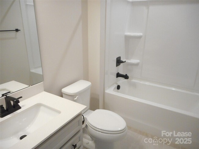 Building Photo - 3033 Matthews-Indian Trail Rd