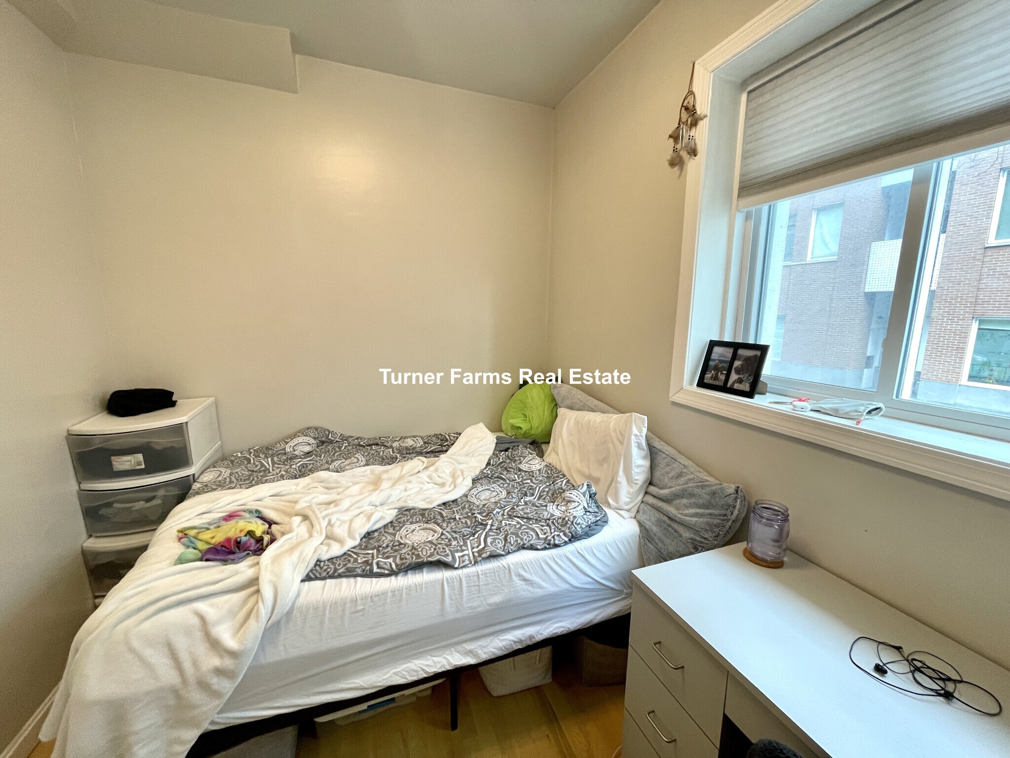 Building Photo - 91 Hudson St