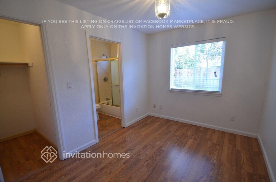 Building Photo - 2617 Sobrante Way