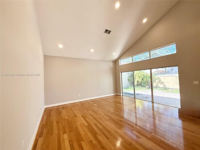 Building Photo - 1140 Oysterwood St