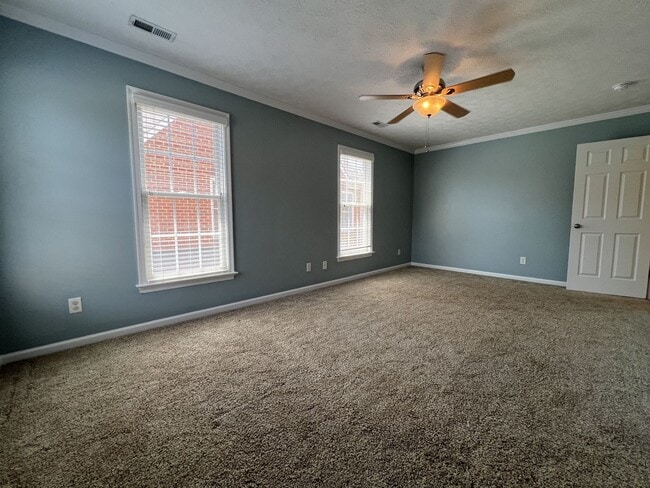 Building Photo - Beautiful Port Warwick Townhome.
