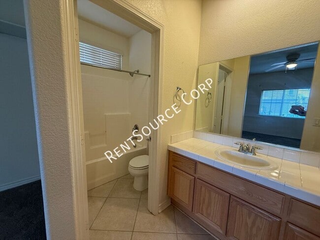 Building Photo - 3714 Pondera St