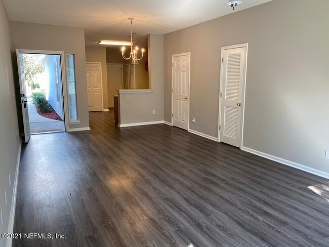 Building Photo - 1109 Southern Mill Ct