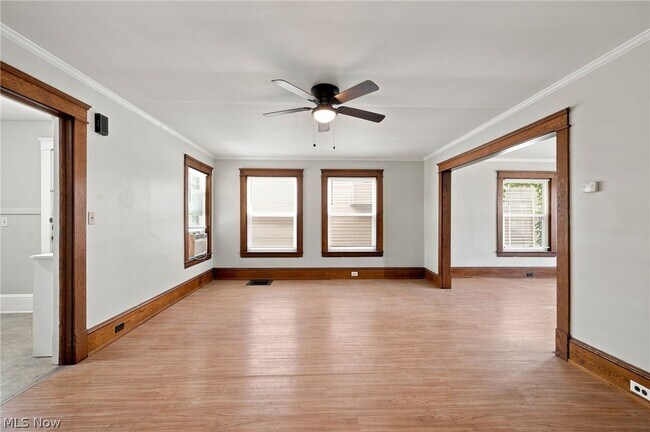 Building Photo - 1373 Thoreau Rd