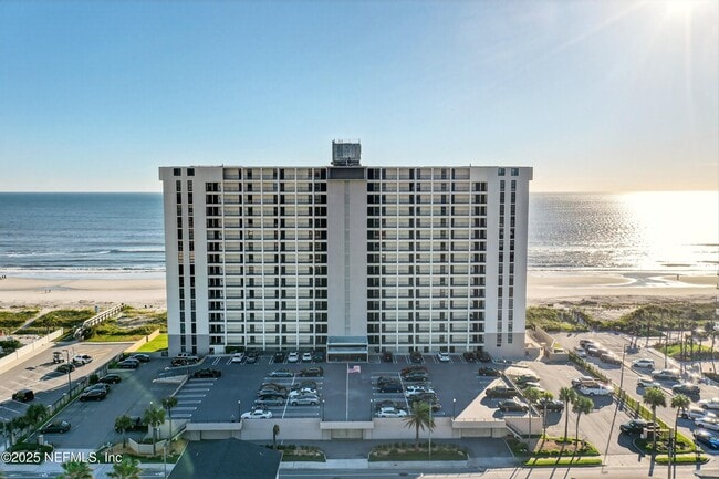 Building Photo - 1301 1st St S