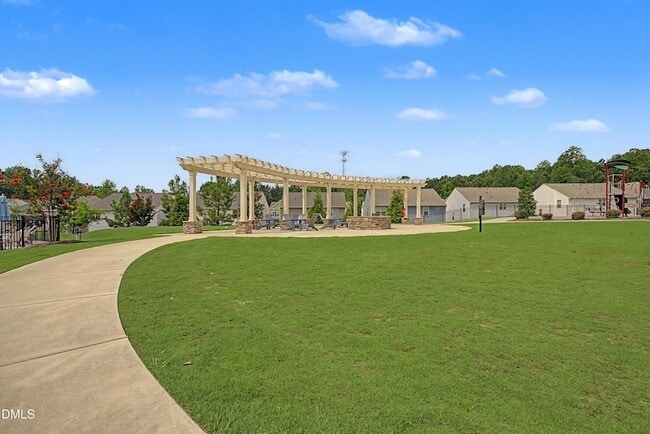 Building Photo - 1621 Crimson Leaf Ln