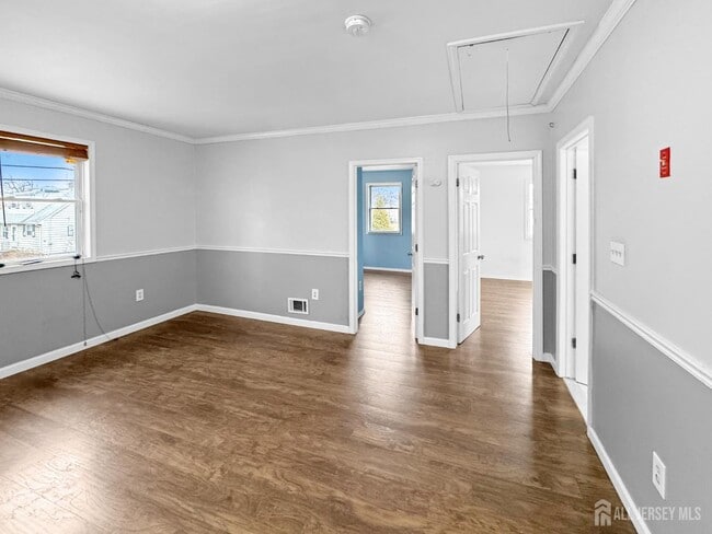 Building Photo - 117 Old Post Rd