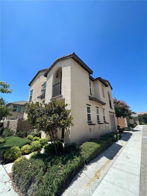 Building Photo - 2960 S Via Belamaria