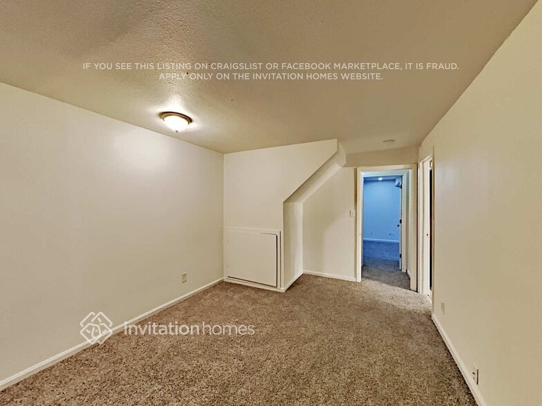 Building Photo - 11417 W 103rd Ave