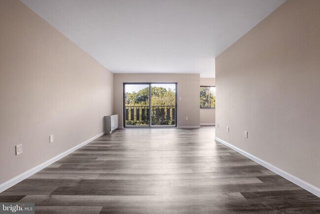 Building Photo - 8830 Piney Branch Rd