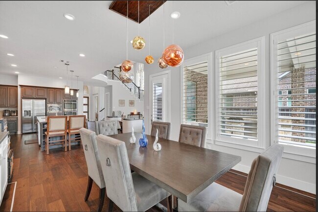 Building Photo - 26 Argosy Bend Pl