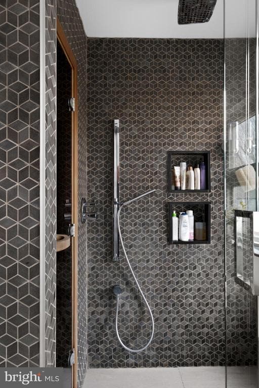 Building Photo - 1226 Gerritt St