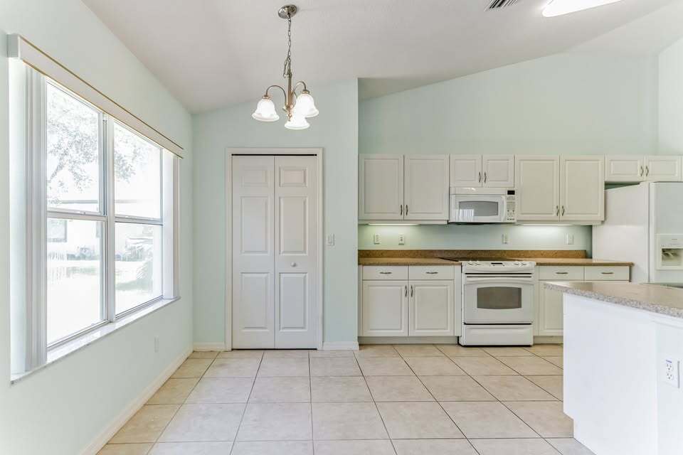Building Photo - 1173 Kilkenny Ln