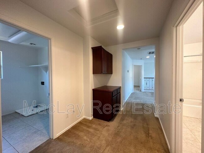 Building Photo - 2538 N 73rd Dr
