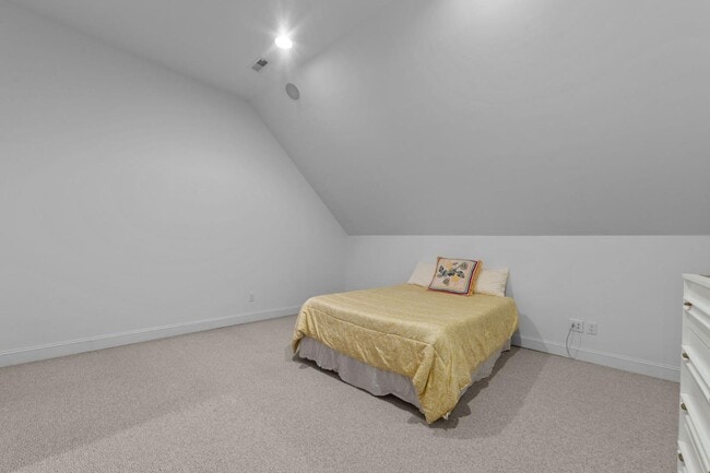 Building Photo - 450 Cox Rd