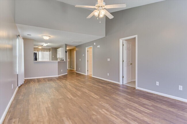 Building Photo - 131 Bevington Dr