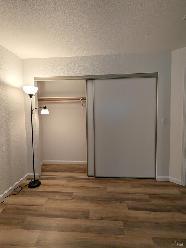 Building Photo - 663 Spring Ln