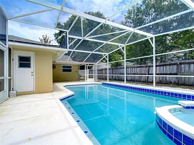 Building Photo - 7308 Wethersfield Dr