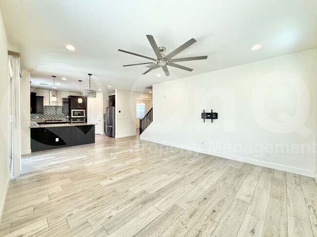 Building Photo - 9576 W Donald Dr