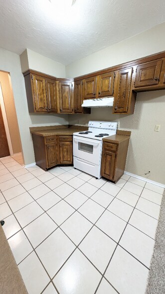 Building Photo - 7126 NW 115th St