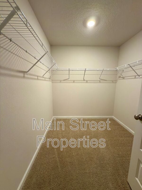 Building Photo - 5260 Peach Dr