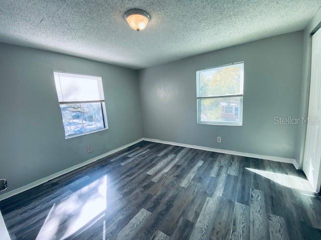 Building Photo - 2511-2510 10th Ave S