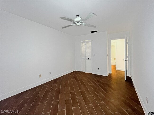 Building Photo - 10740 Regent Cir