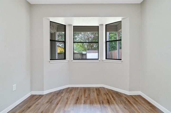 Building Photo - 23311 Montague Dr