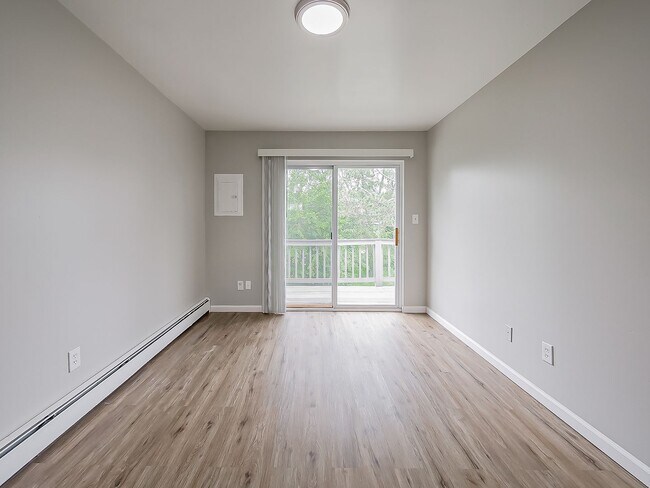 Building Photo - Peaceful Living in the Heart of White Lake