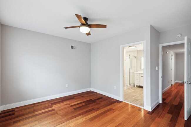 Building Photo - 1717 Annin St