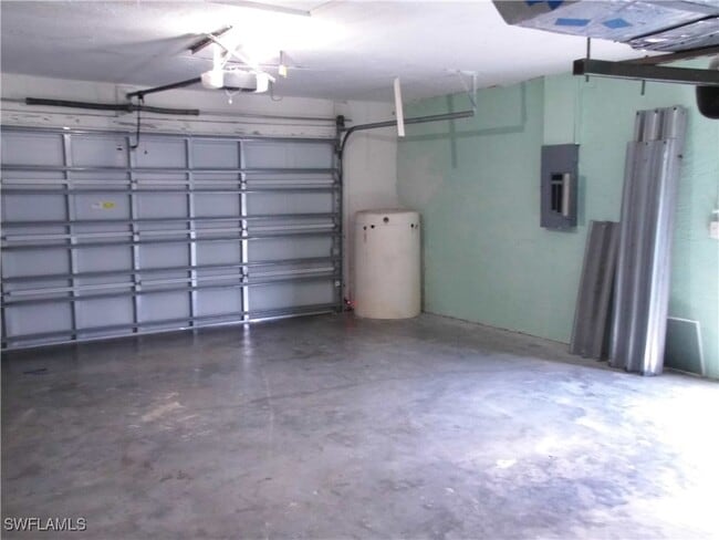 Building Photo - 2709 37th St SW