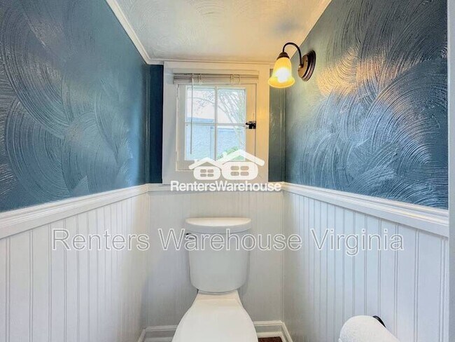 Building Photo - 3002 St Mihiel Ave