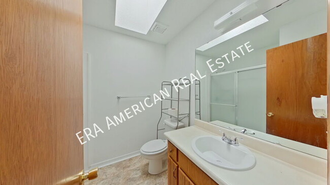 Building Photo - 101 Drewson Dr